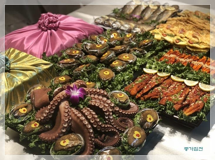 12월 29일 / 푸짐한 구성의 종가집 손맛을 담은 신부이바지음식